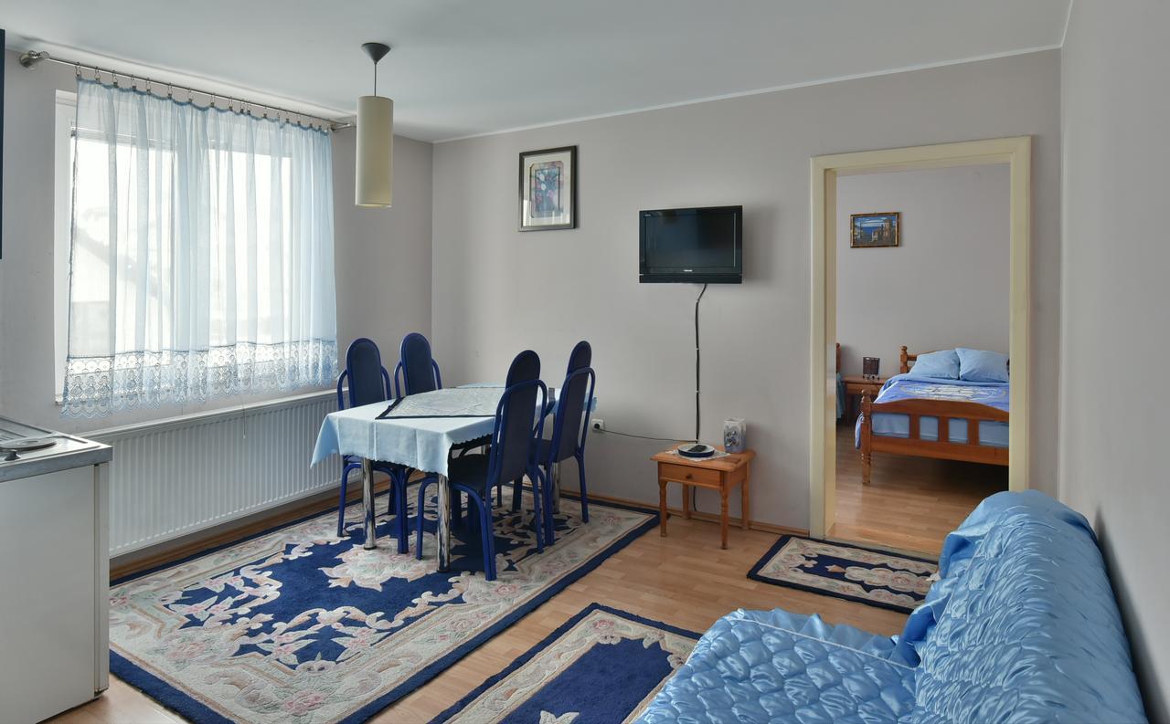 Vila Sofija Zlatibor Bilik gambar