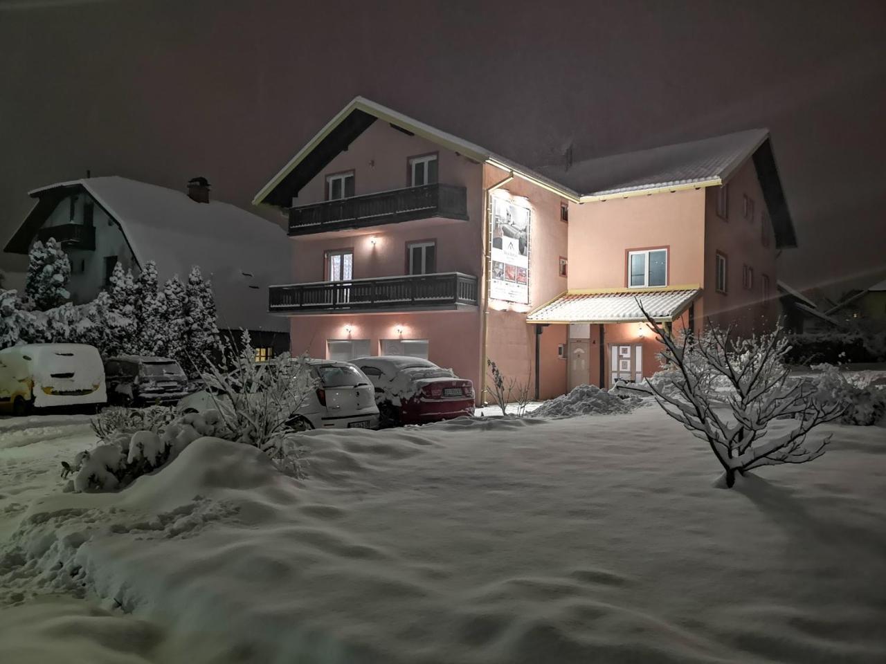 Vila Sofija Zlatibor Luaran gambar